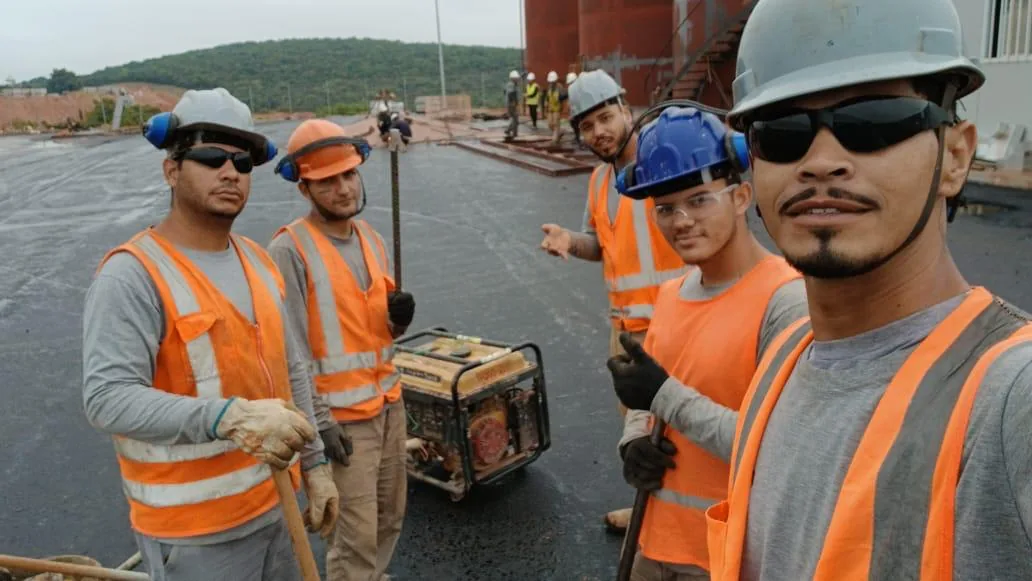 Equipe operacional KMA Engenharia