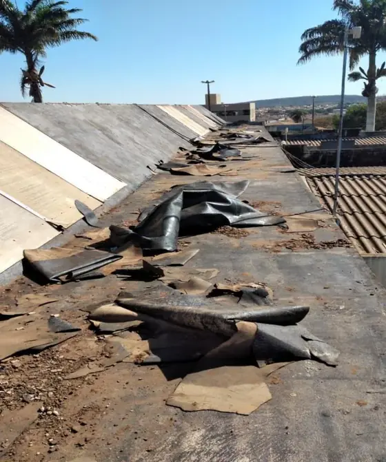 Impermeabilização e Implantação de Telhado em Vidro - Hospital de Formosa - registro 6
