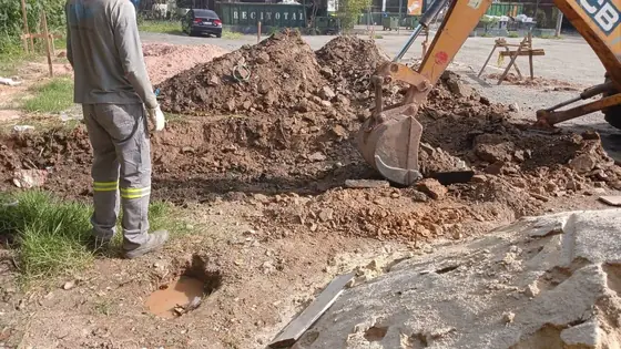 Projeto e Construção de UVR Butantã - Implantação e terraplanagem - registro 4