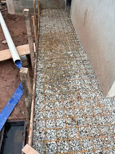 Projeto e Construção de UVR Jardim Colombo - Estrutura e cercamento - registro 11