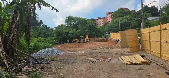 Projeto e Construção de UVR Jardim Paulistano - Terraplanagem e fundação - registro 12
